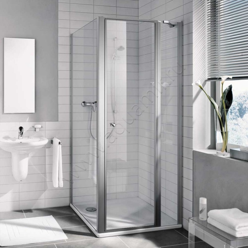 Поворотная душевая дверь для боковой стенки/боковой двери Kermi Ibiza 2000 I2STR075181AK в интерьере