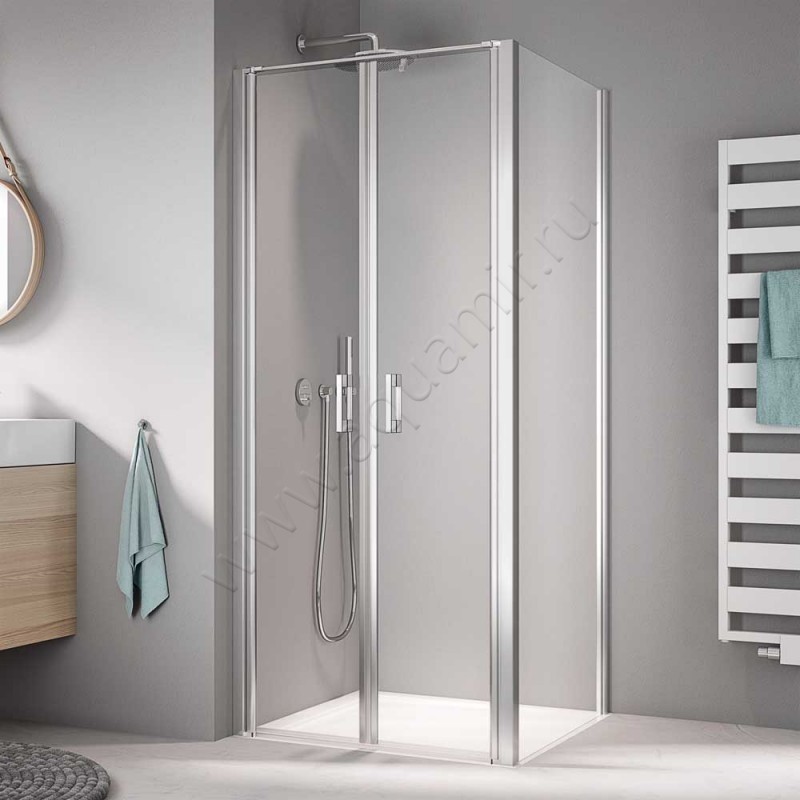 Маятниковая душевая дверь для боковой стенки/боковой двери Kermi Liga LIPTD093181AK в интерьере