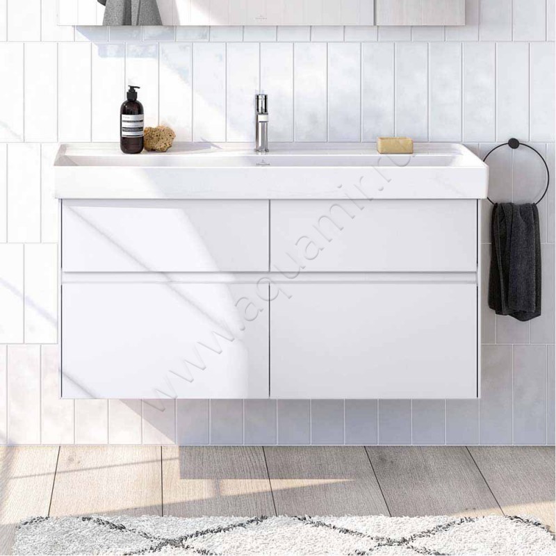 Тумба для раковины Villeroy & Boch Collaro C01200VJ в интерьере