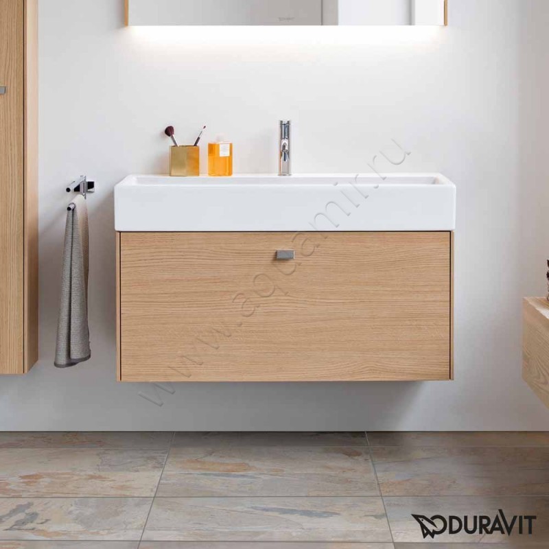 Тумба для раковины Duravit Brioso BR405601075 в интерьере