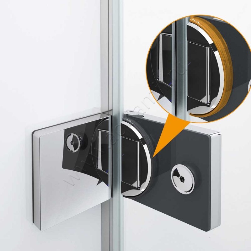 Маятниковая душевая дверь в нишу Huppe Solva pure в серебристом цвете SR2983092373 в интерьере