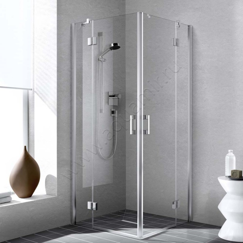 Поворотная душевая дверь для комбинации с ответной частью Kermi Liga LIESL07818VAK в интерьере