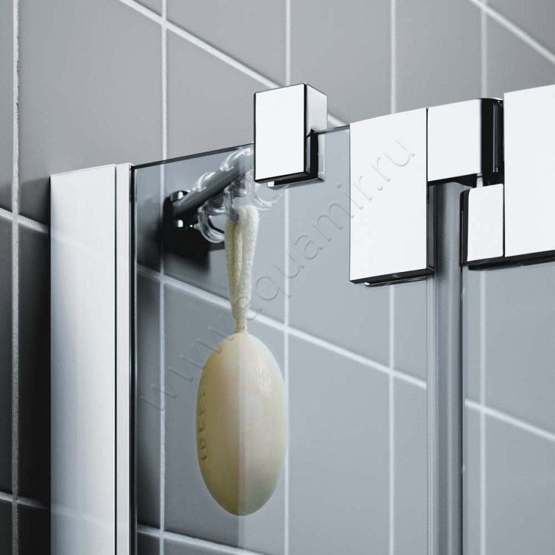 Душевой уголок с маятниковыми дверями Kermi Filia XP FXP55V7220VPK в интерьере